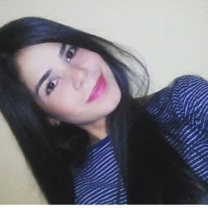 Meet your Posher, Alejandra